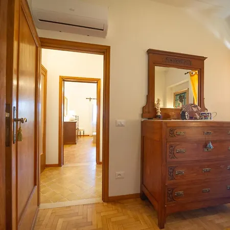 La Domus Di Marta Apartment