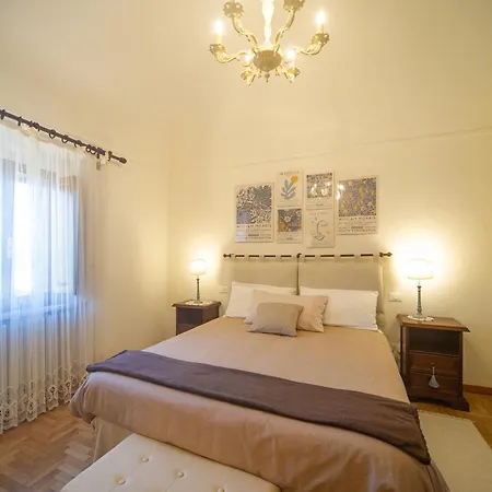 Apartment La Domus Di Marta *