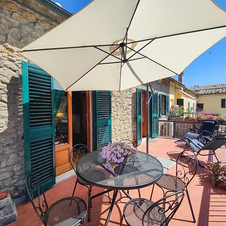 La Domus Di Marta Apartment