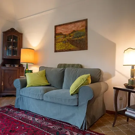 La Domus Di Marta